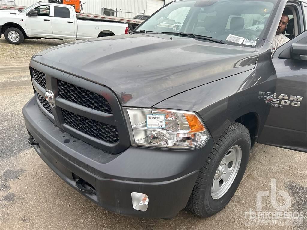 RAM 1500 Bestelwagens met open laadbak