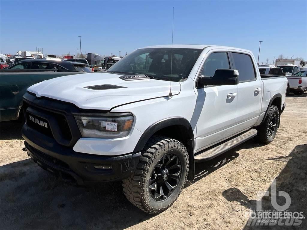 RAM 1500 Bestelwagens met open laadbak