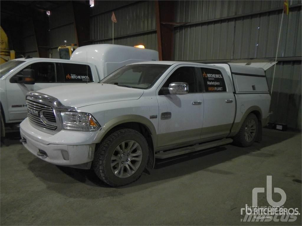 RAM 1500 Bestelwagens met open laadbak