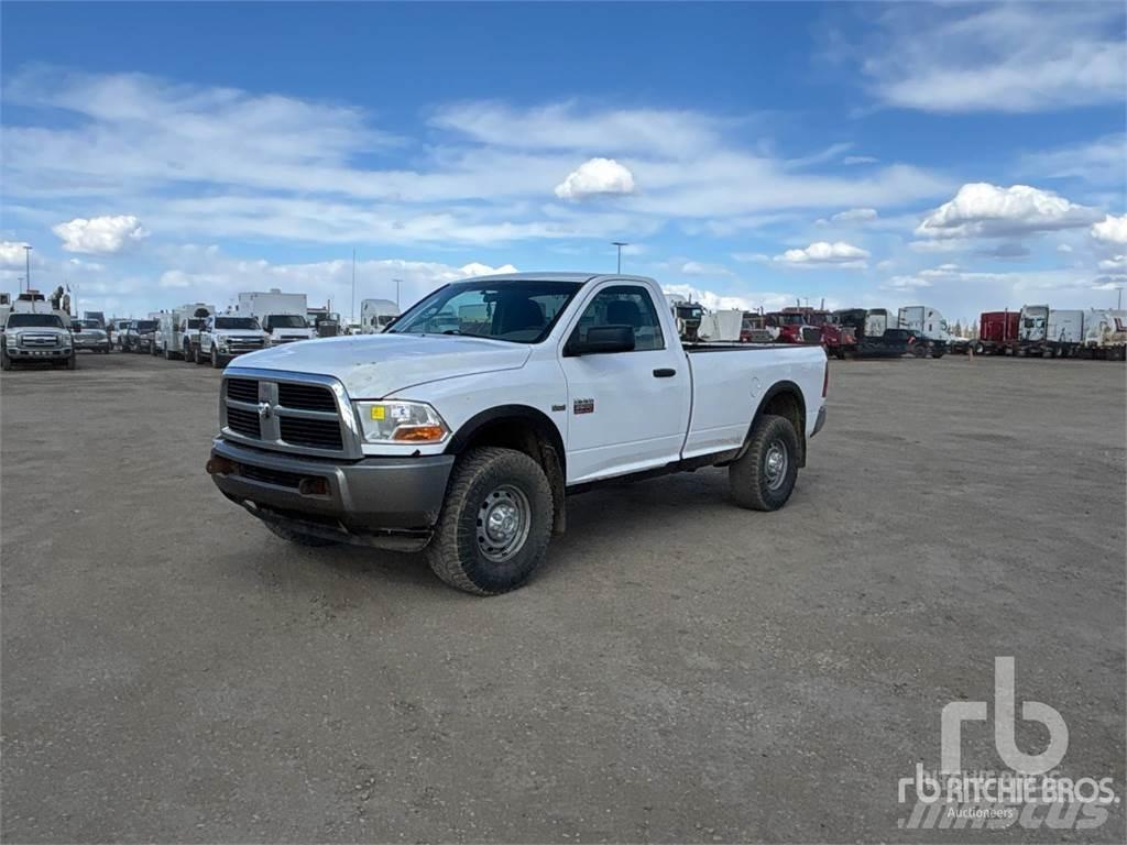 RAM 2500 Bestelwagens met open laadbak