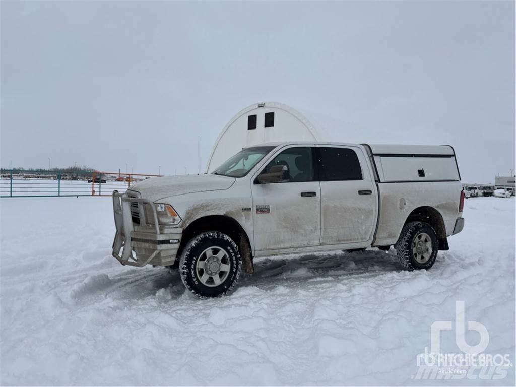 RAM 2500 Bestelwagens met open laadbak