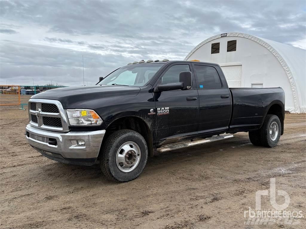 RAM 3500 Bestelwagens met open laadbak