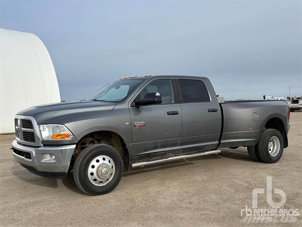 RAM 3500 Bestelwagens met open laadbak