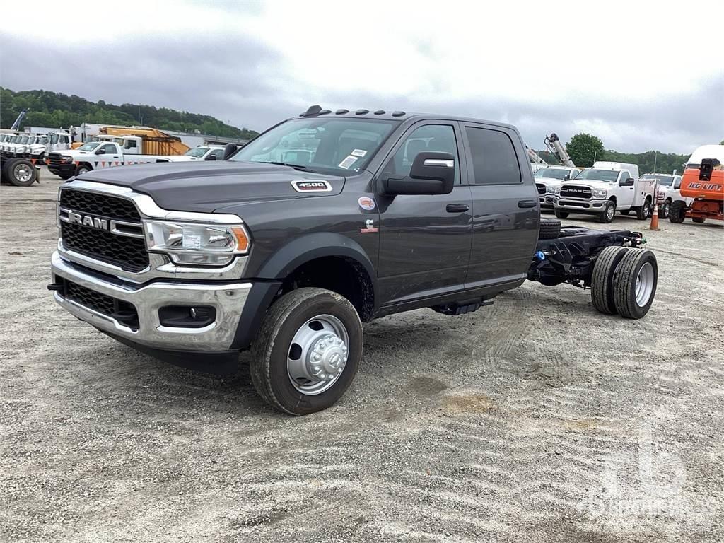 RAM 4500 Chassis met cabine