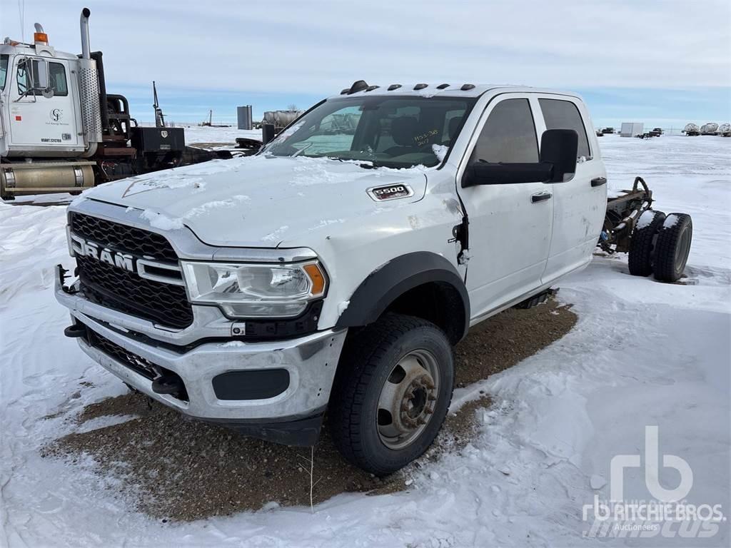 RAM 5500 Chassis met cabine