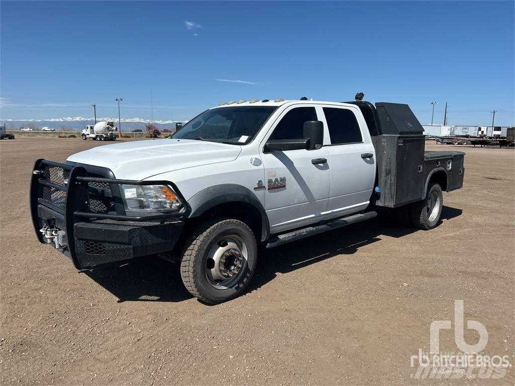 RAM 5500 Bestelwagens met open laadbak