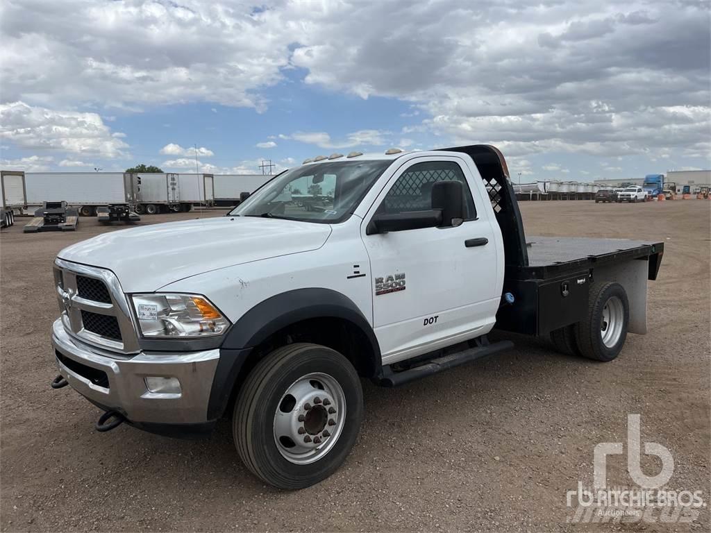 RAM 5500 Platte bakwagens