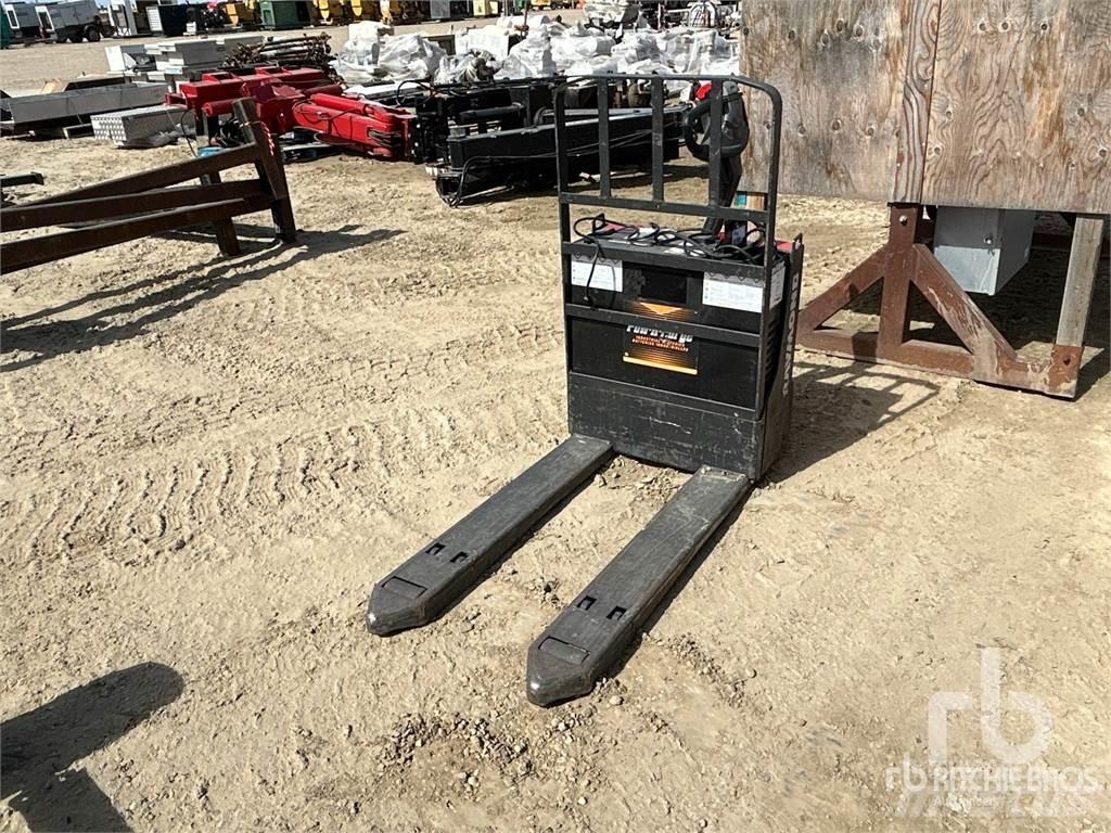 Raymond 8210 Palletstellingen