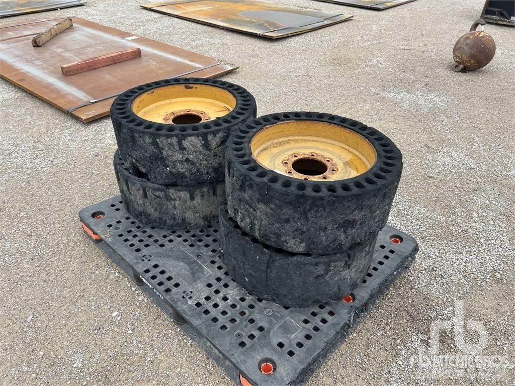  Skid Steer Banden, wielen en velgen