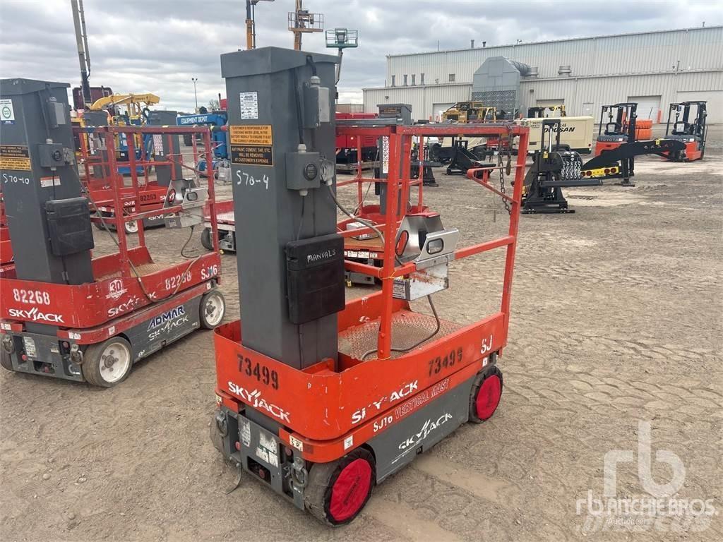 SkyJack SJ16 Takels, lieren en materiaalliften