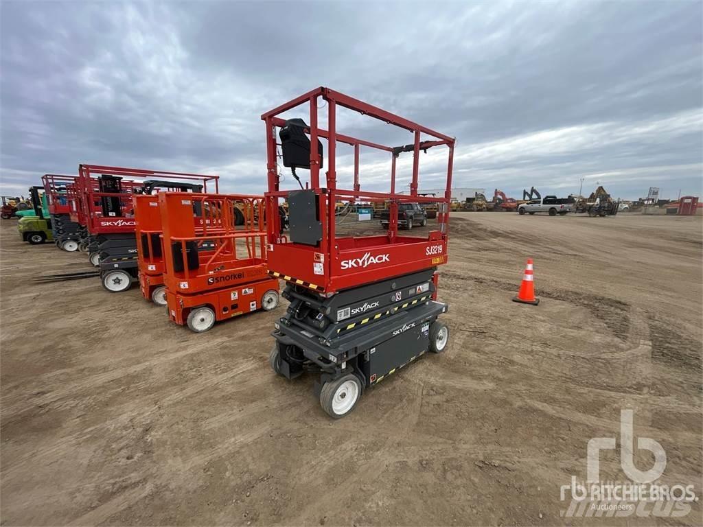 SkyJack SJ3219 Schaarhoogwerkers