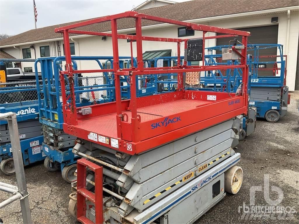 SkyJack SJ4632 Schaarhoogwerkers