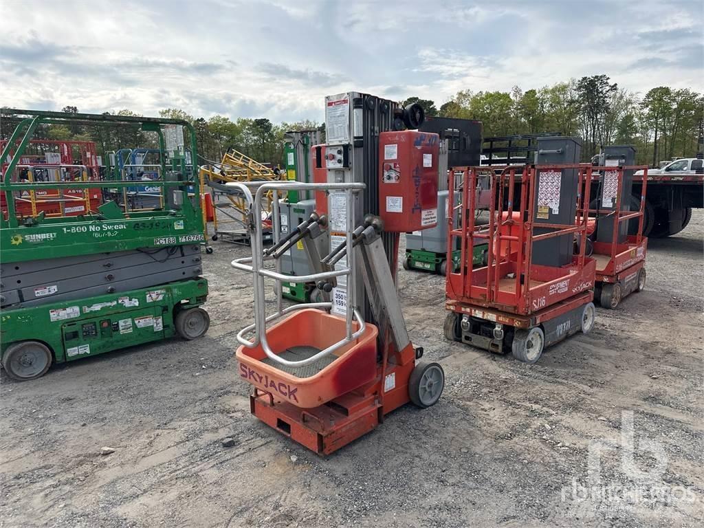 SkyJack SJP30 Knikarmhoogwerkers