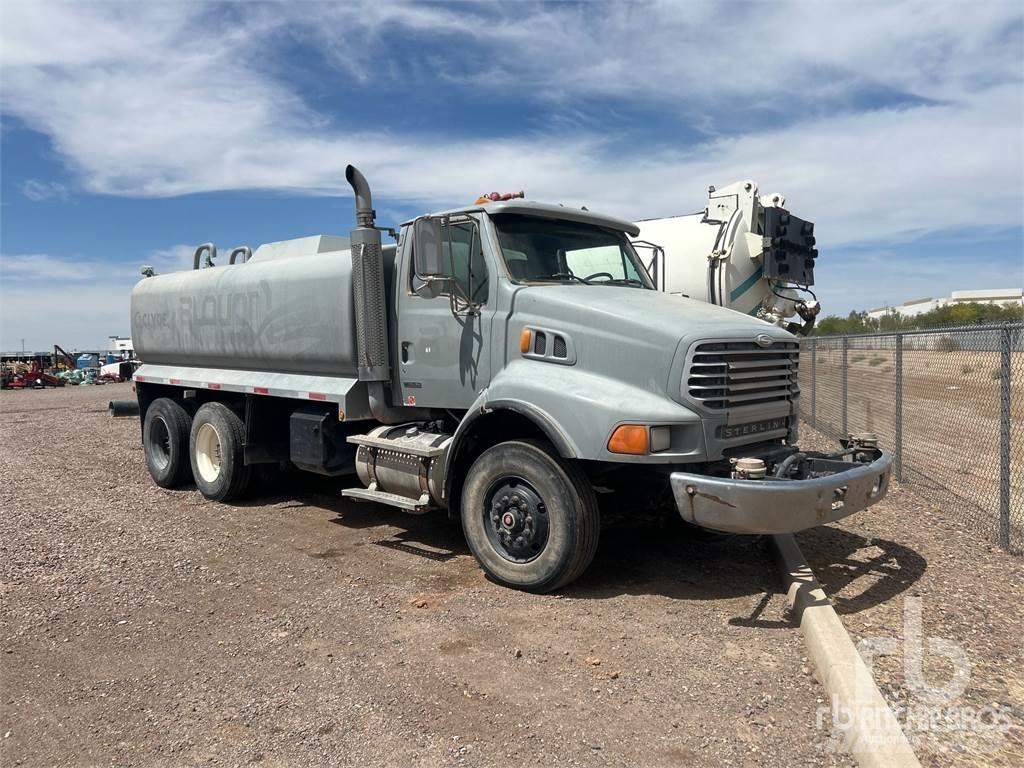 Sterling L9500 Water tankwagens