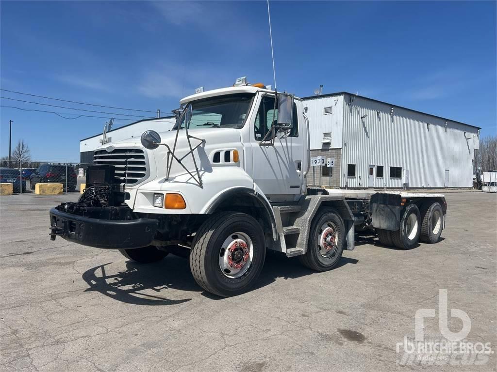 Sterling LT9500 Chassis met cabine