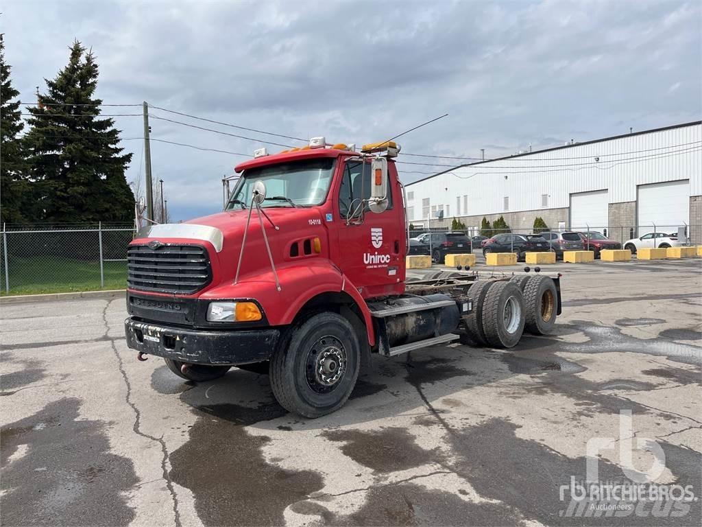 Sterling LT9500 Chassis met cabine