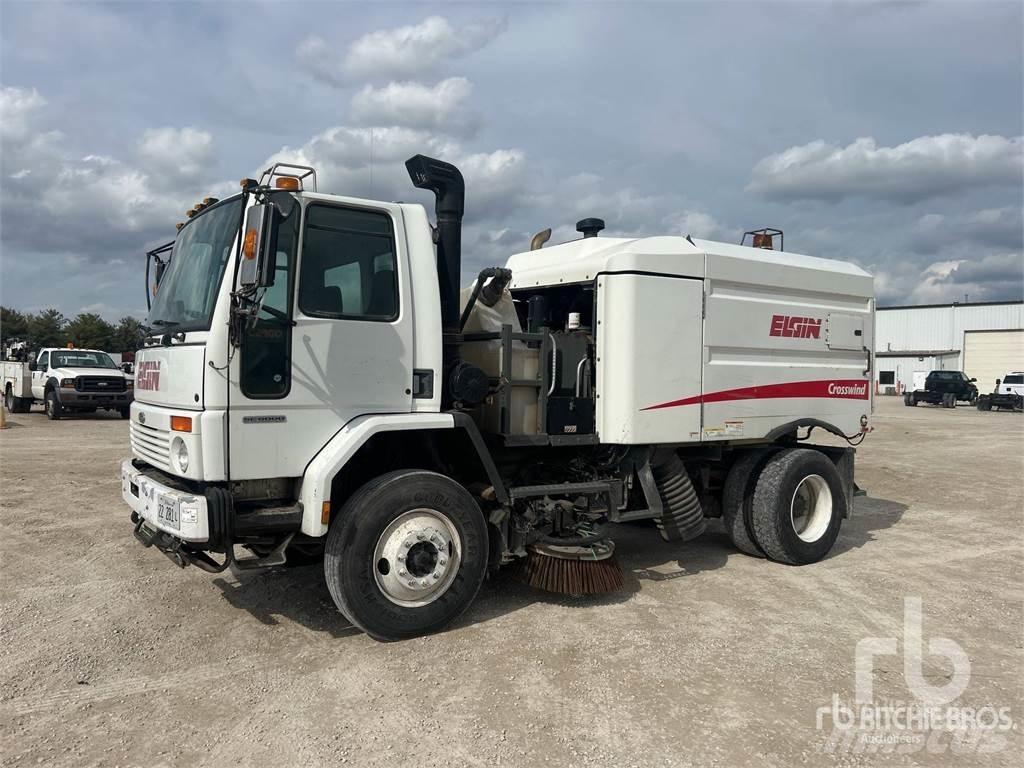 Sterling SC8000 Veegwagens