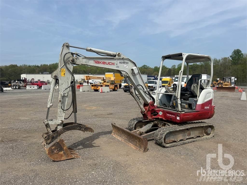 Takeuchi TB240 Minigraafmachines < 7t