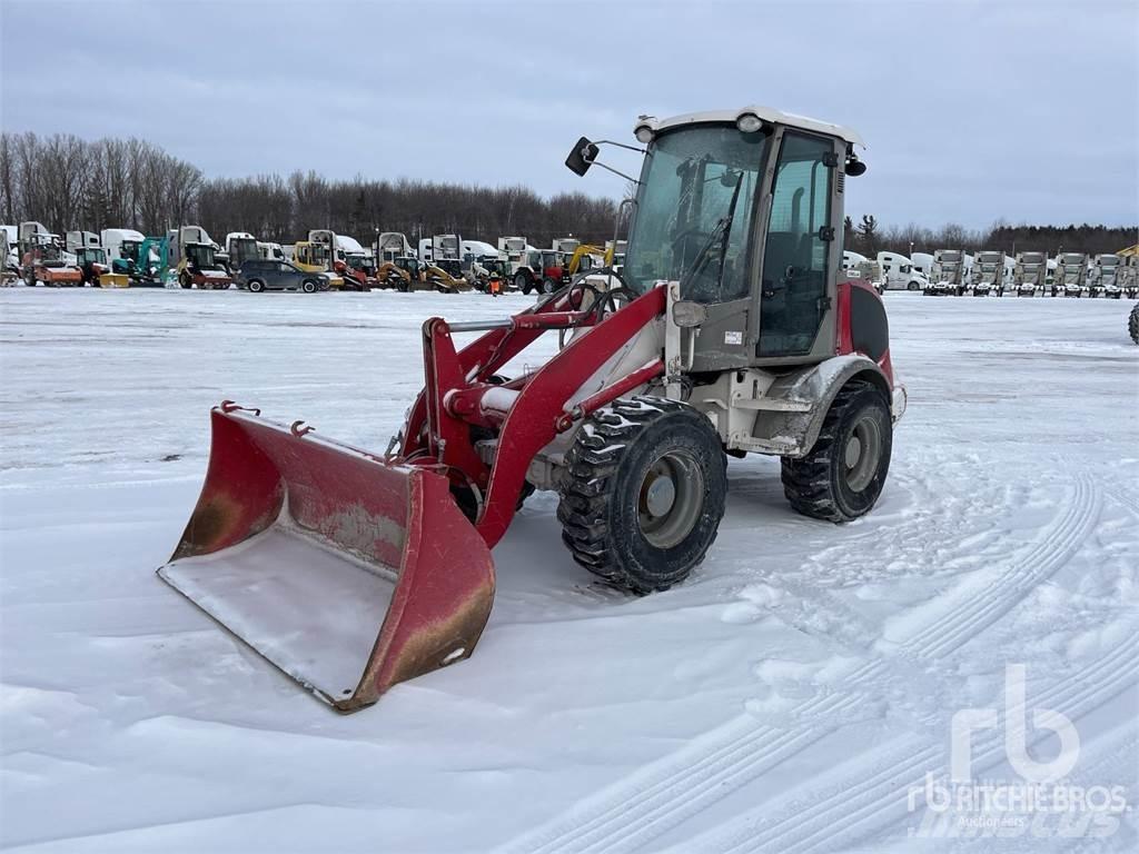 Takeuchi TW65 Wielladers