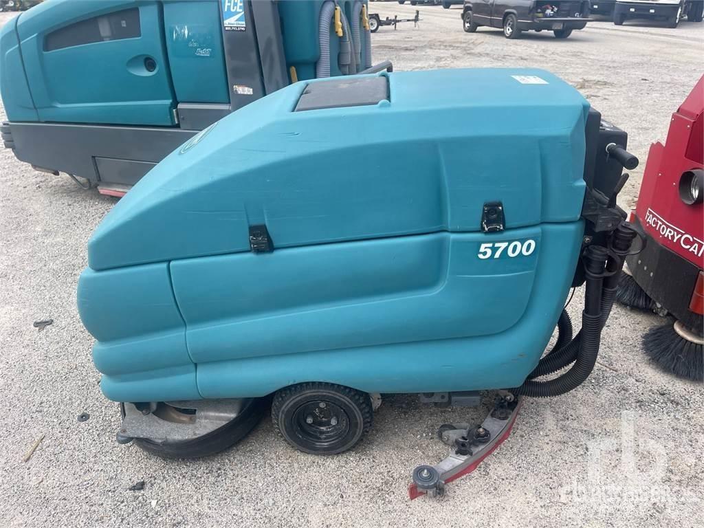 Tennant 5700 Veegmachines