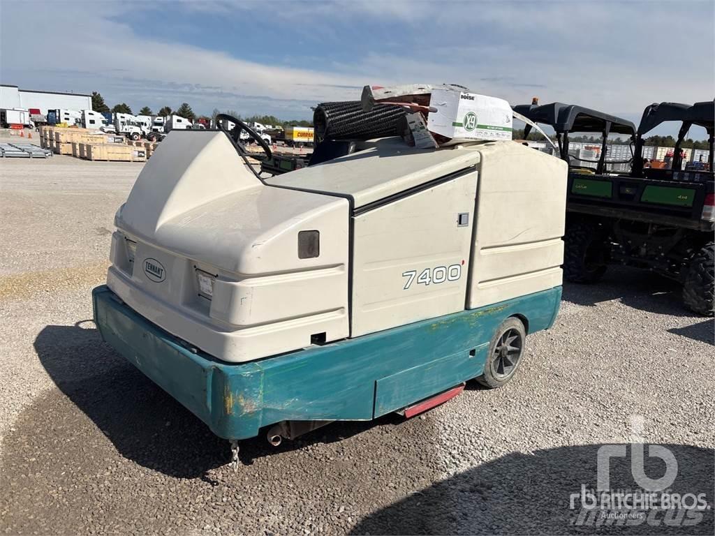 Tennant 7400 Veegmachines