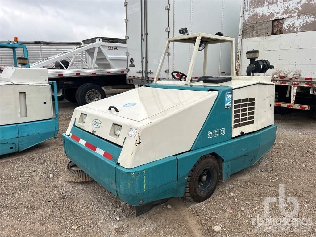 Tennant 800 Veegmachines