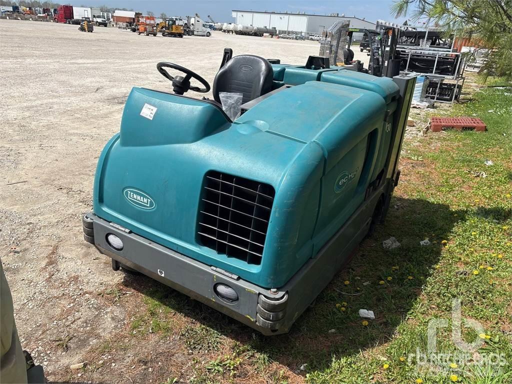 Tennant M30 Veegmachines