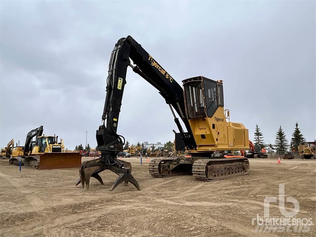 Tigercat 880 Boomstamladers