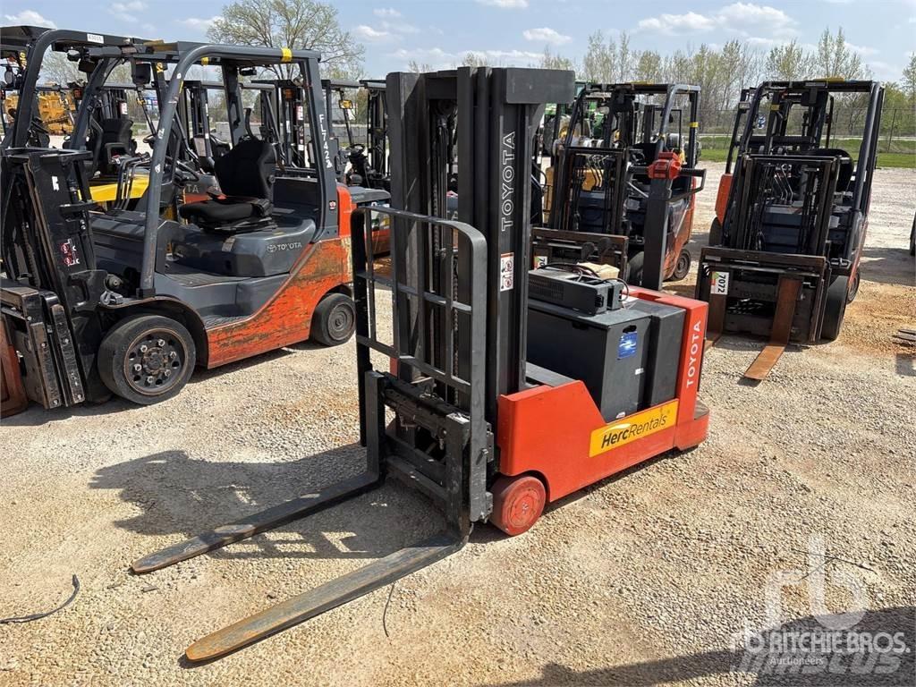 Toyota 6BWC15 Palletstellingen