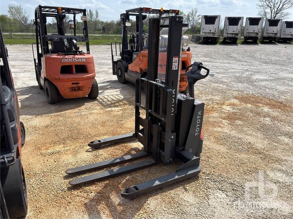Toyota 8BWS13 Palletstellingen