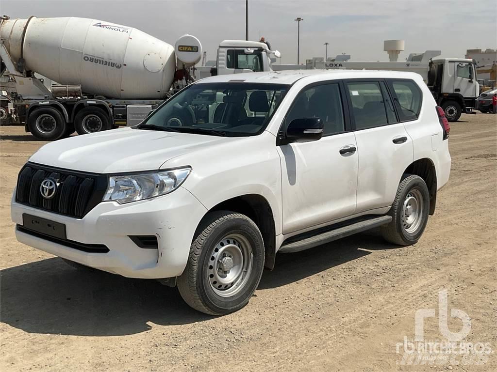 Toyota PRADO Bestelwagens met open laadbak