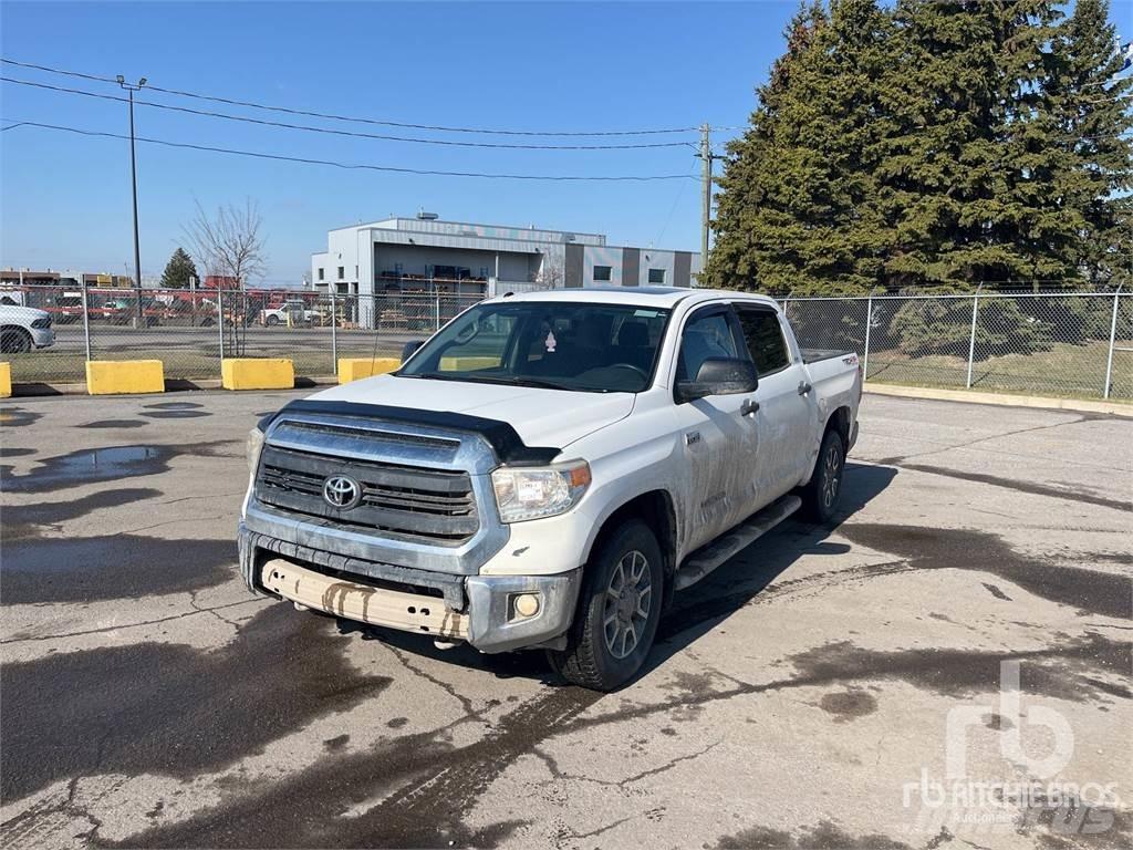 Toyota TUNDRA Bestelwagens met open laadbak