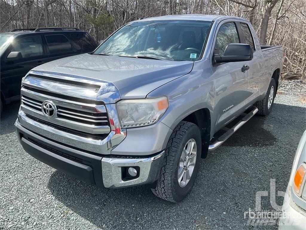 Toyota TUNDRA Bestelwagens met open laadbak