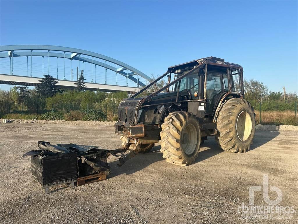 Valtra T173 Tractoren