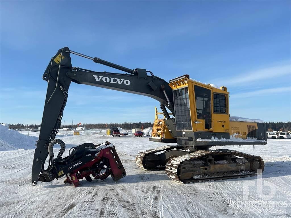 Volvo FC2421C Zaagmachines