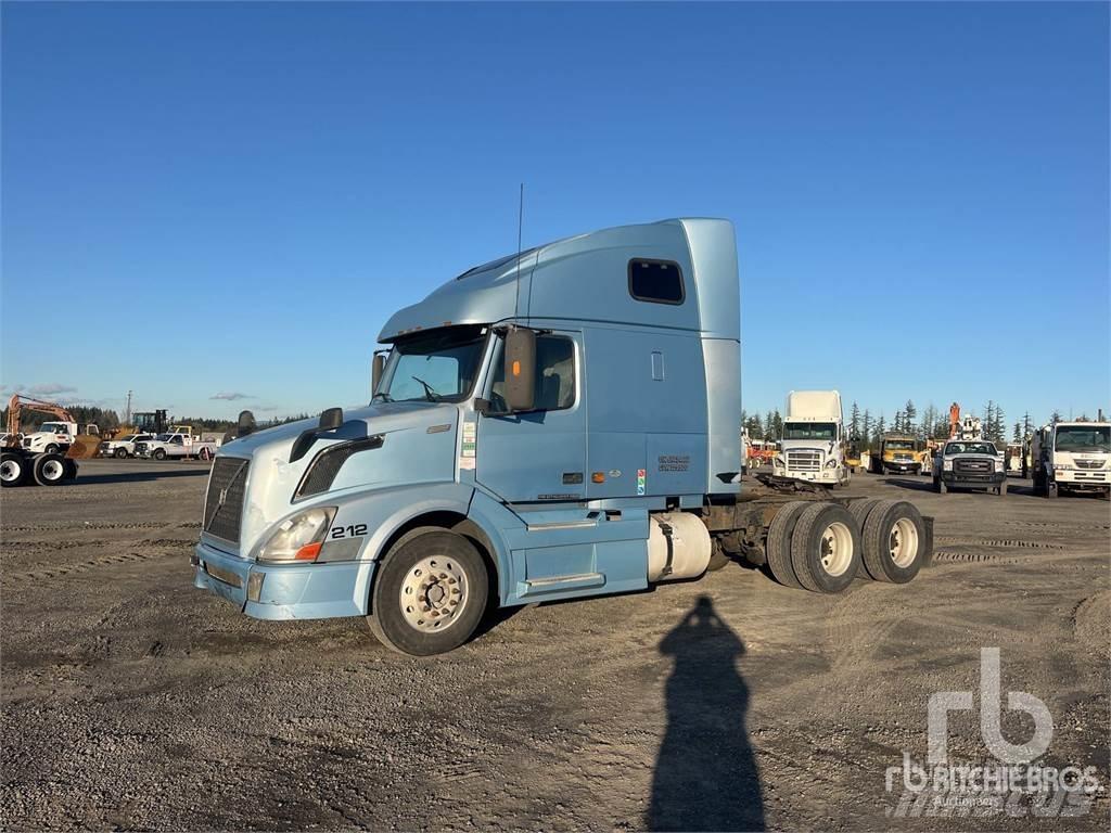 Volvo VNL Trekkers