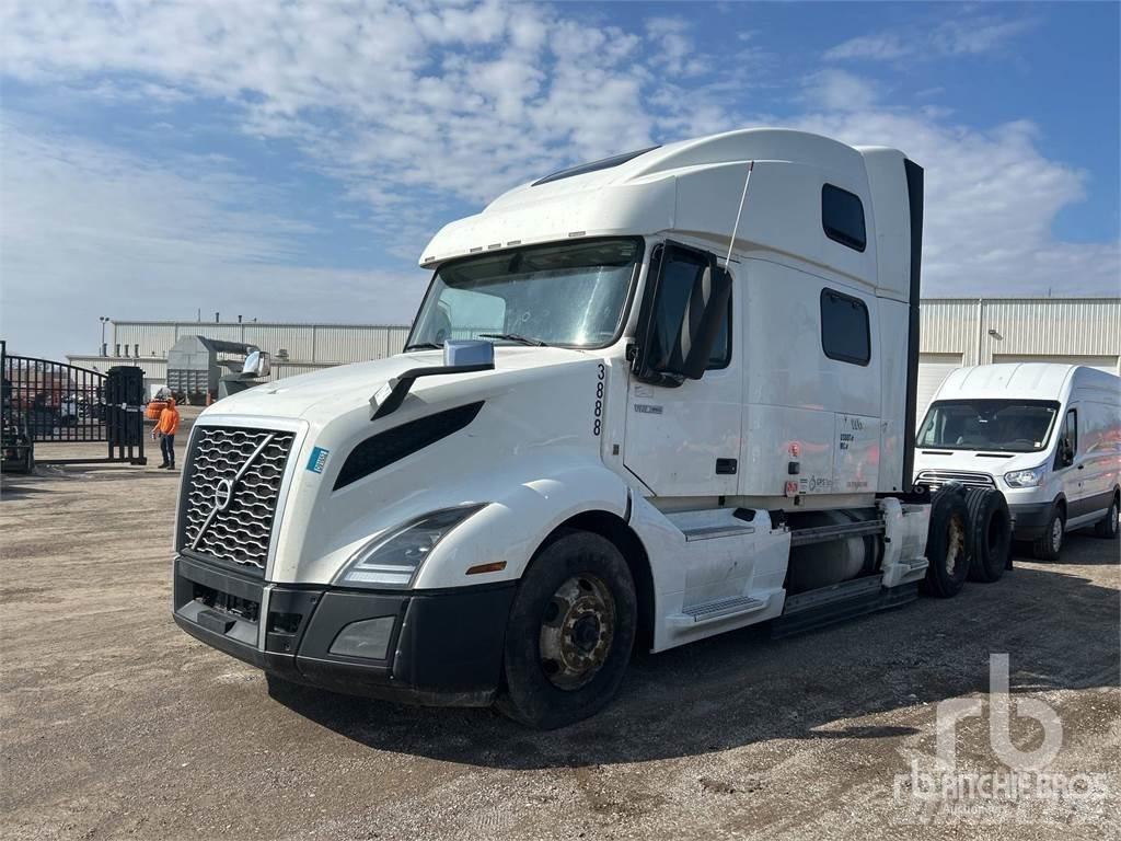 Volvo VNL Trekkers