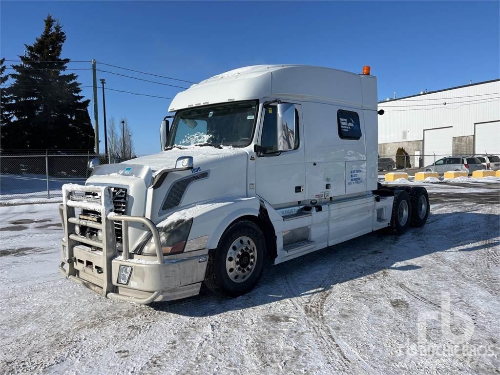 Volvo VNL Trekkers