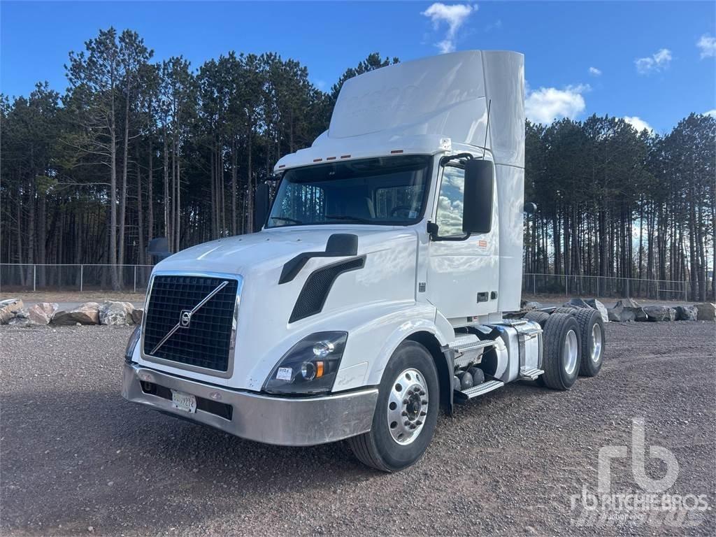 Volvo VNL Trekkers