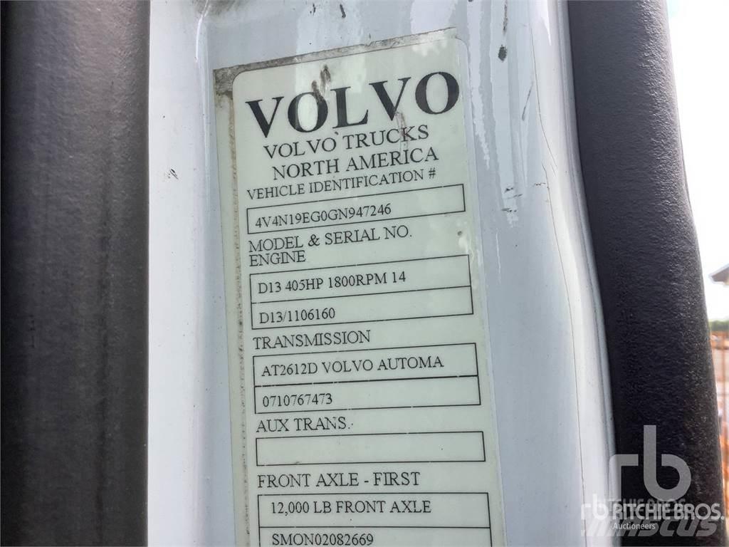 Volvo VNL Trekkers