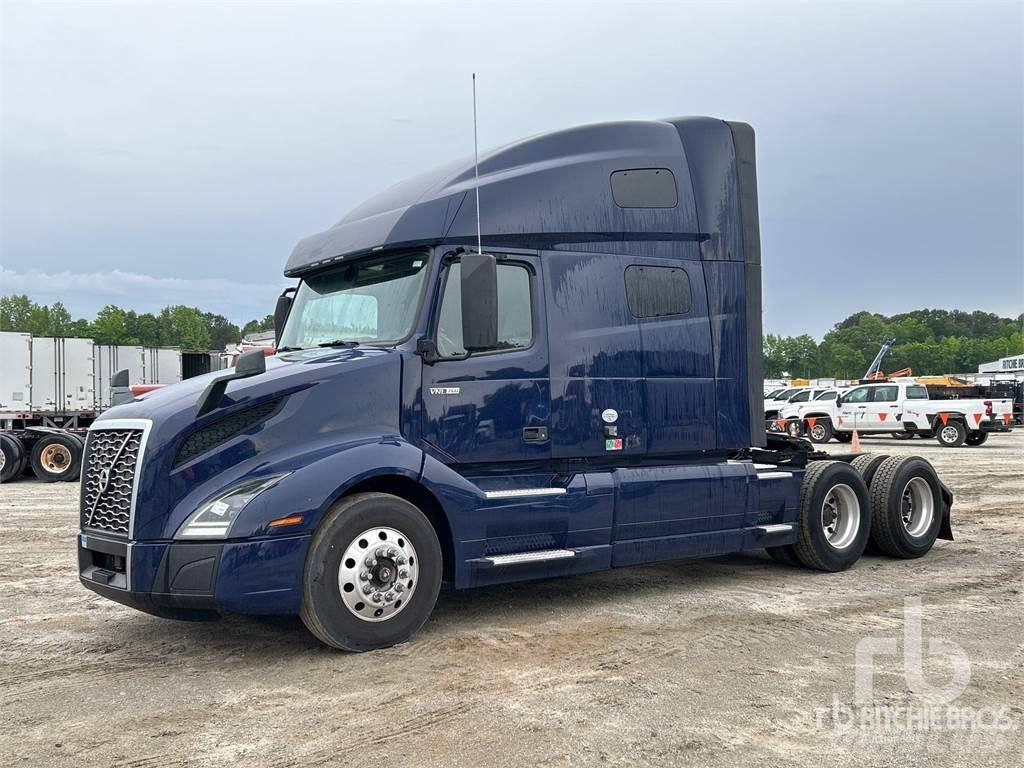Volvo VNL Trekkers