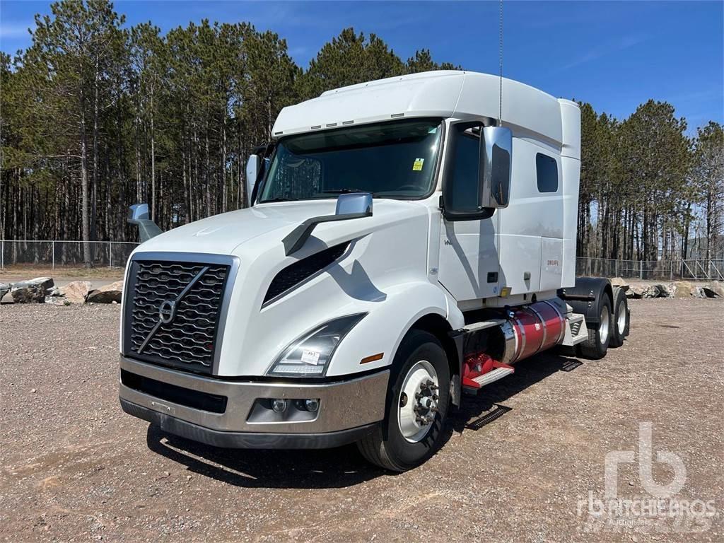 Volvo VNL Trekkers