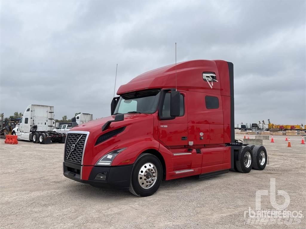 Volvo VNL Trekkers