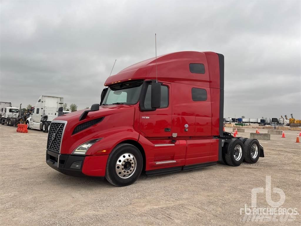 Volvo VNL Trekkers