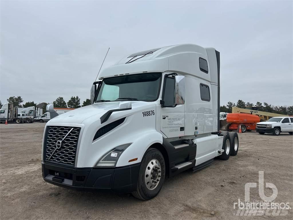 Volvo VNL670 Trekkers