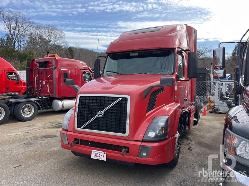 Volvo VNL670 Trekkers