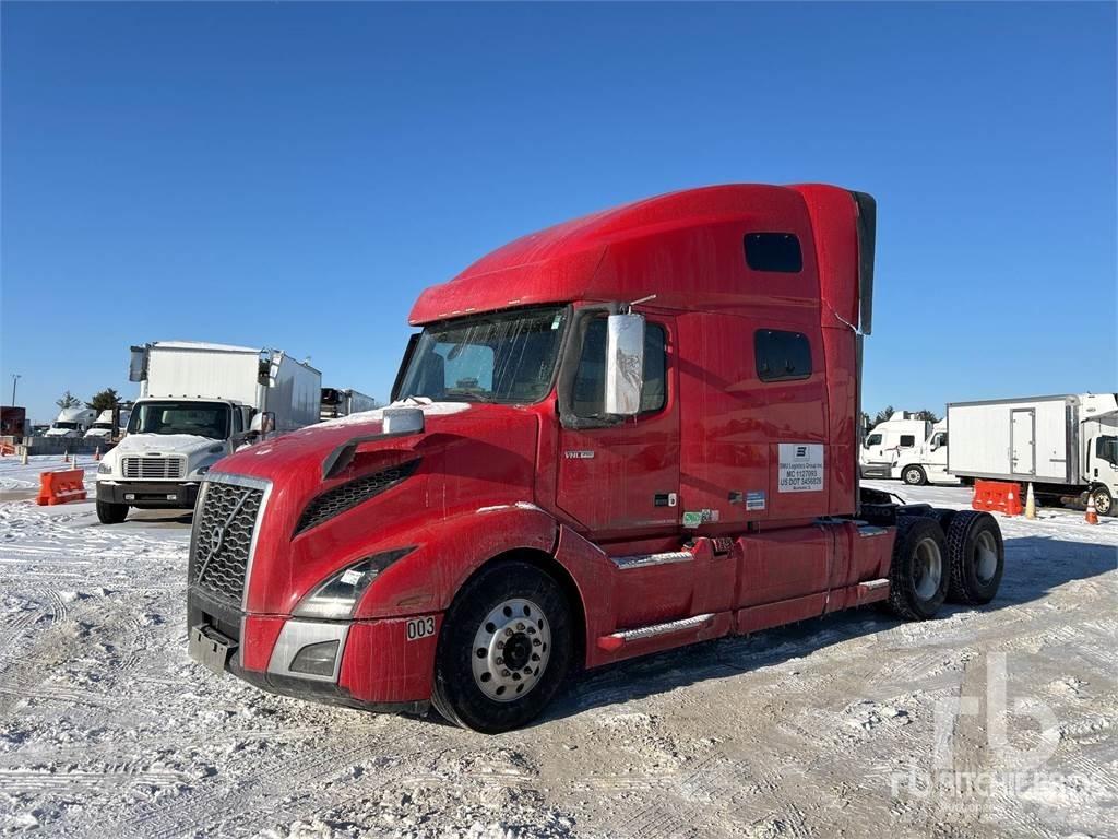 Volvo VNL760 Trekkers