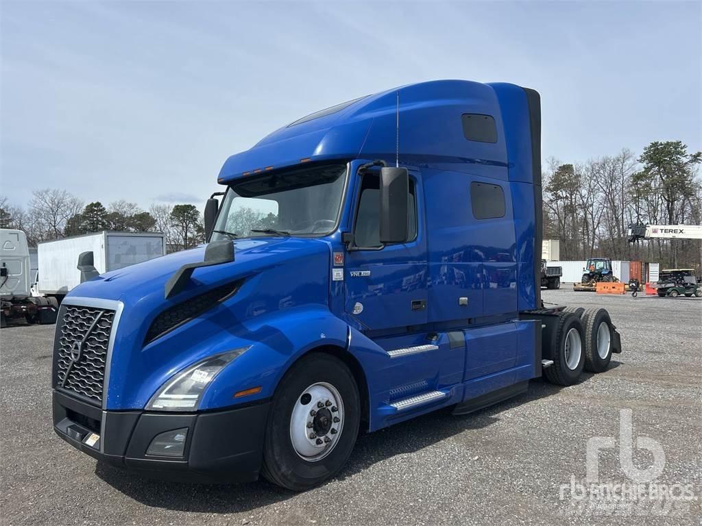 Volvo VNL760 Trekkers