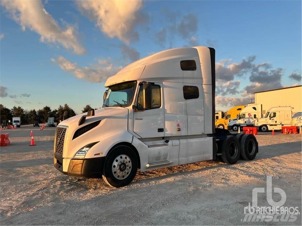Volvo VNL760 Trekkers
