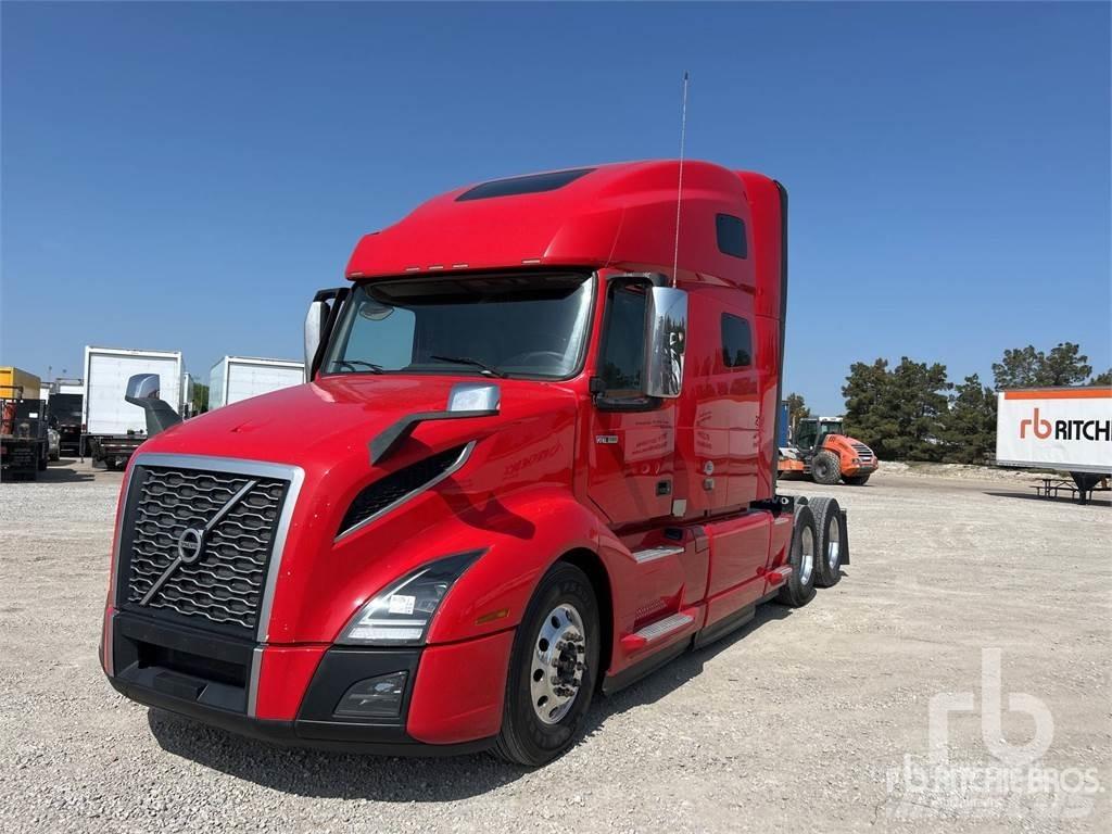 Volvo VNL760 Trekkers